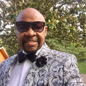 Meet your Posher, Edward